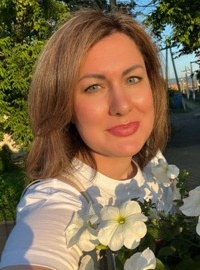 Елена Хисамеева